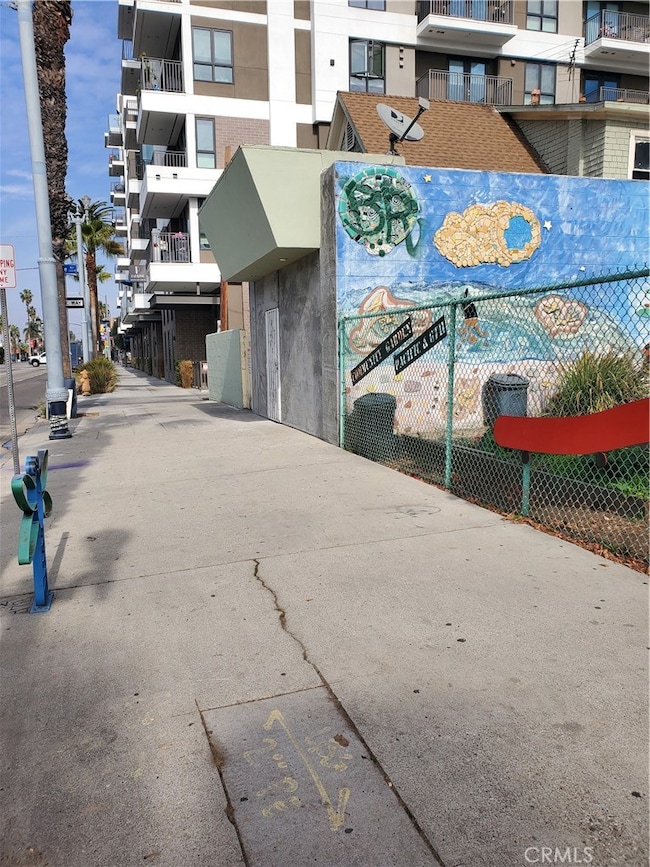 620 Pacific Ave unit 3, Long Beach, CA 90802 - photo 3