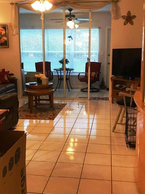 9110 Fairbanks Ln unit 7, Boca Raton, FL 33496 - photo 6