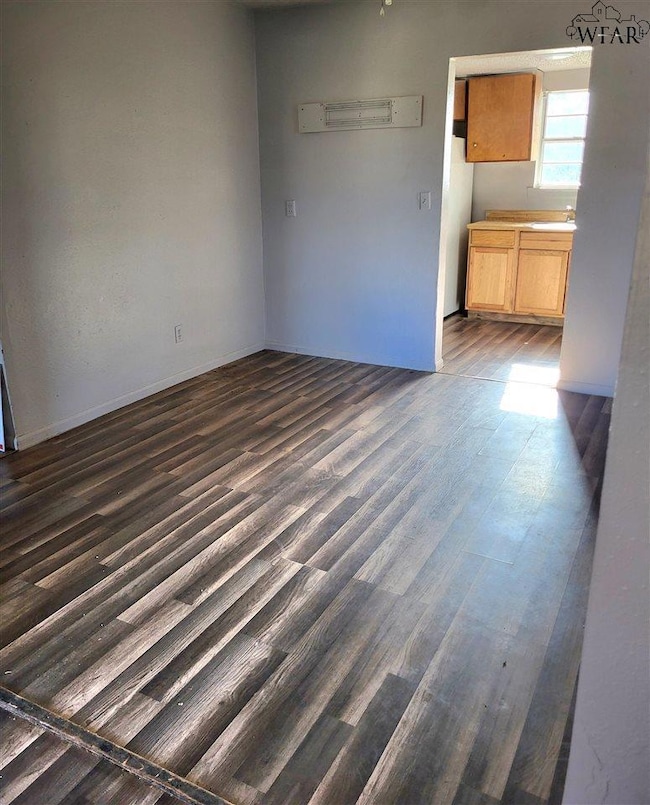 1019 Roosevelt St, Wichita Falls, TX 76301 - photo 5