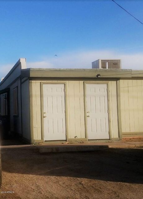 6.Left Side Back 457 Quail Ave