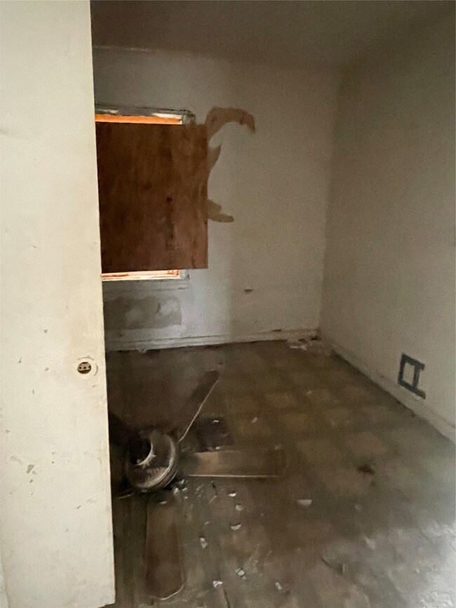 4009 Linder St, Houston, TX 77026 - photo 3