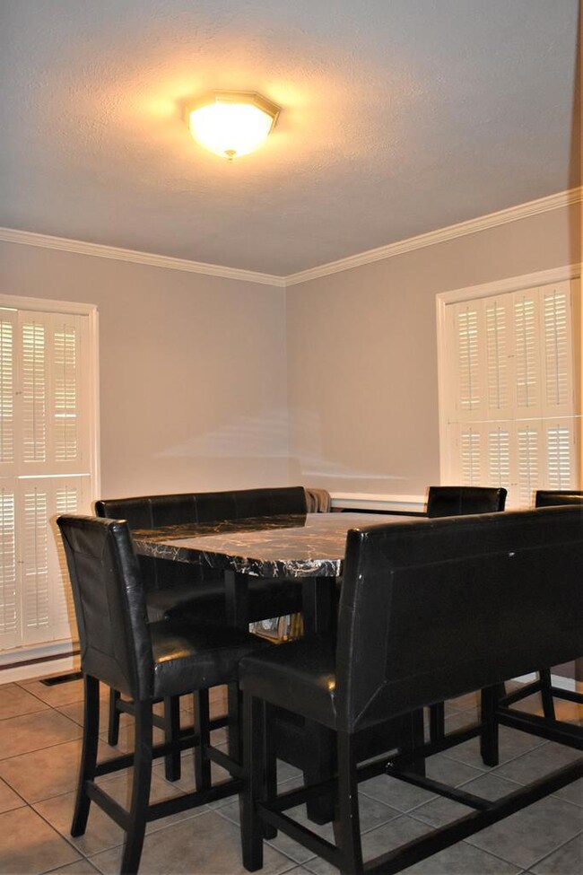 1824 Lullwater Rd, Albany, GA 31707 - photo 7