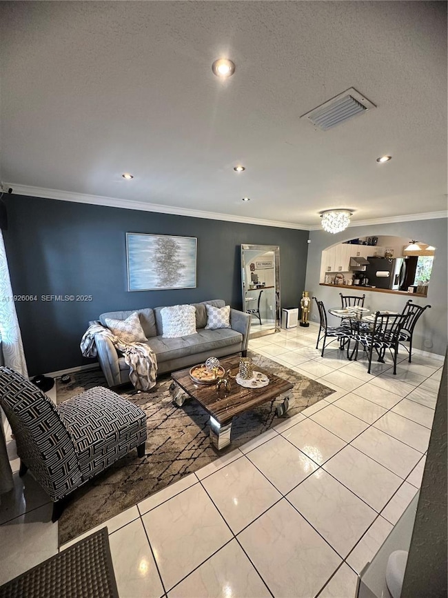 3539 W 76th St unit 6, Hialeah, FL 33018 - photo 2