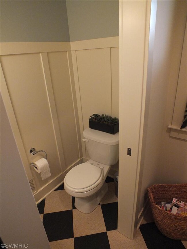 10460 Knollgate Dr unit 5, Holland, MI 49423 - photo 4