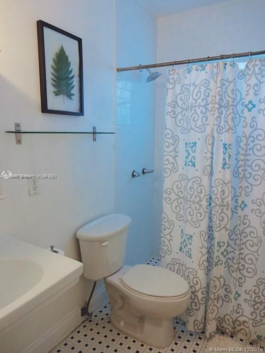 503 75th St unit 3, Miami Beach, FL 33141 - photo 3