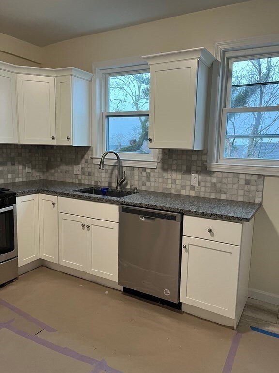 15 Castlerock St unit 1, Dorchester, MA 02125 - photo 6