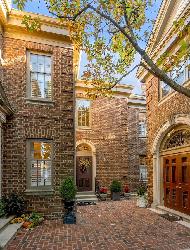 100 Idle Hour Dr unit 13, Lexington, KY 40502 - photo 3