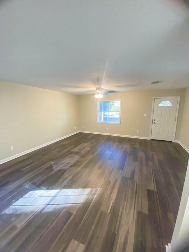 41 Maxson Rd, Crawfordville, FL 32327 - photo 2