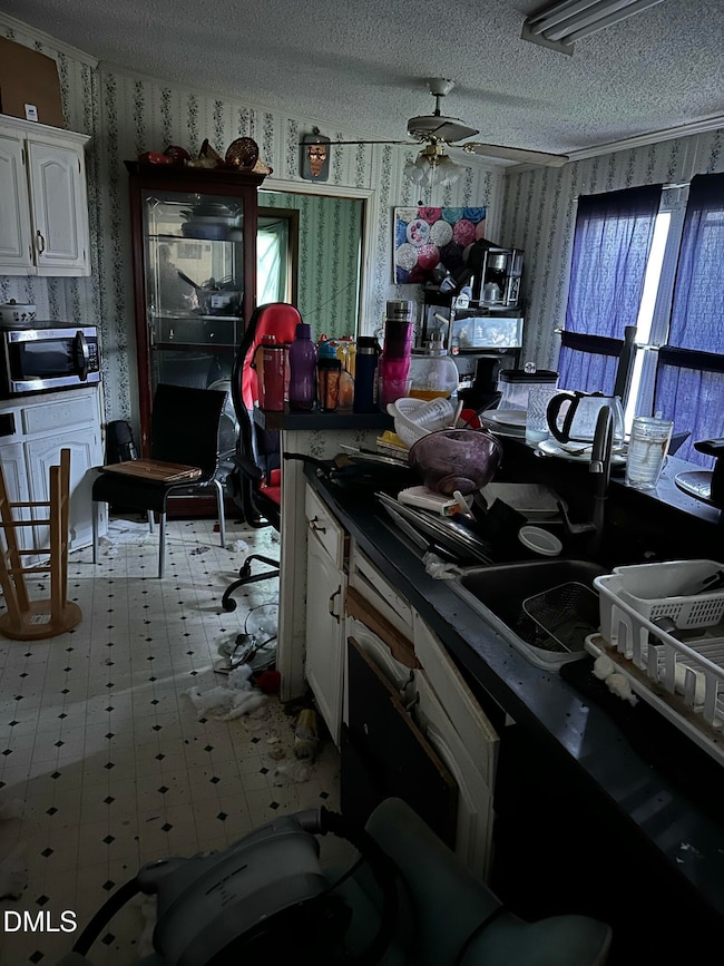 1021 Panseyhill Ln, Willow Spring, NC 27592 - photo 6