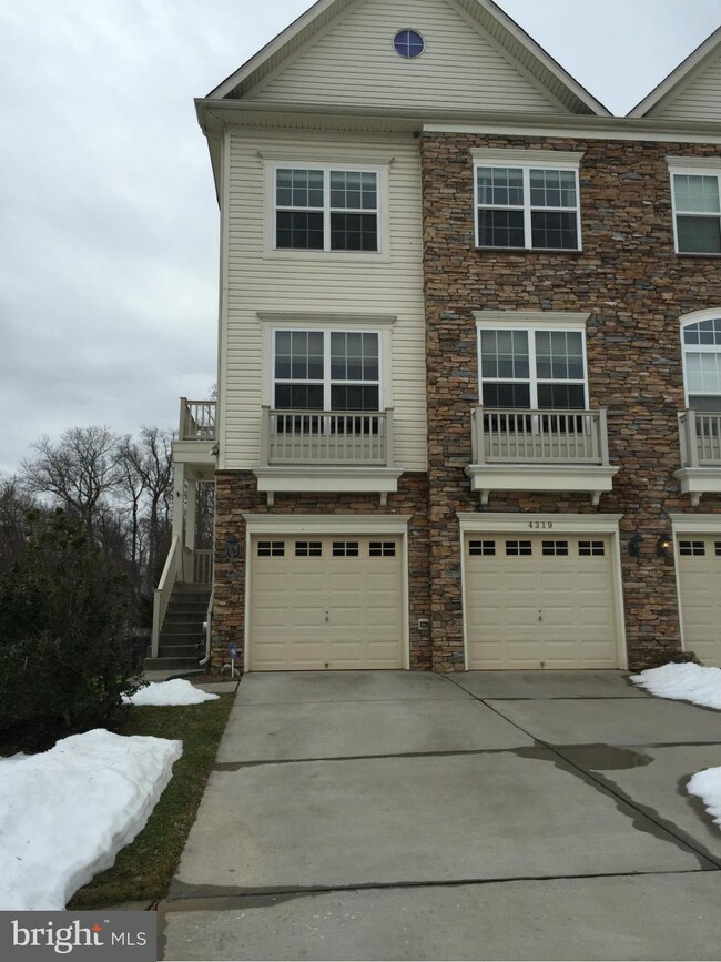 4319 Vintage Ivy Ln, Owings Mills, MD 21117 - photo 2