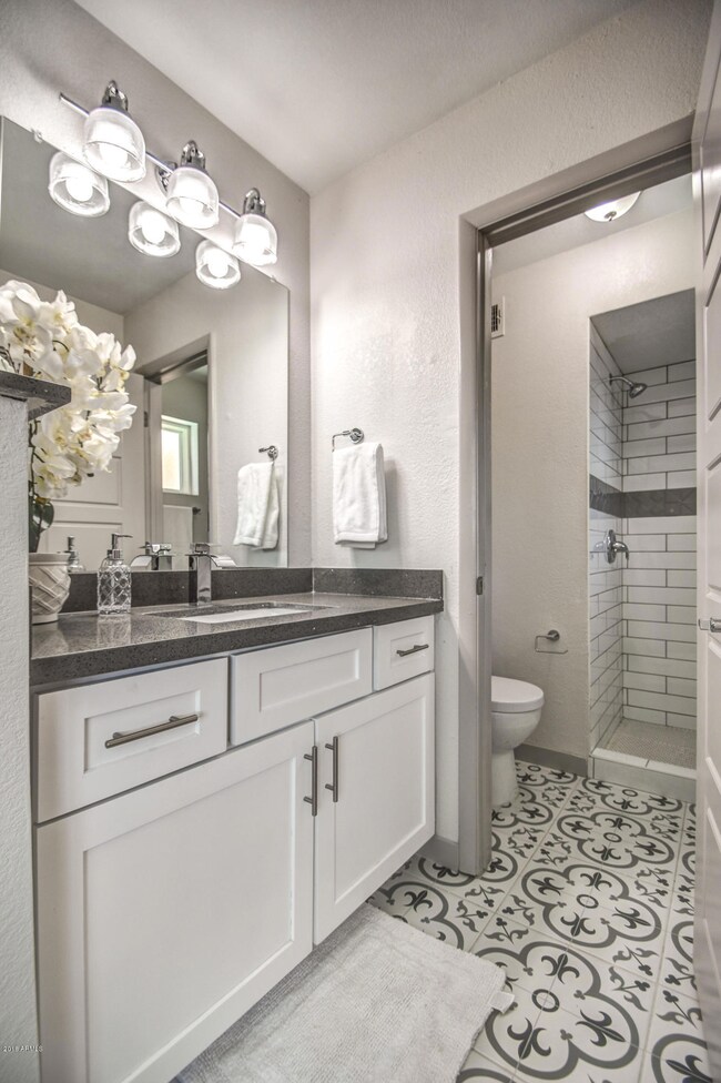 MASTER BATH 2