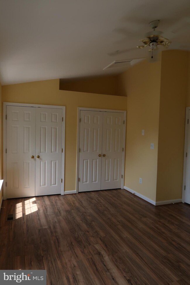 20555 Golf Course Dr, Germantown, MD 20874 - photo 4