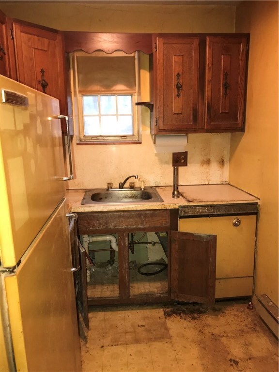 6 Stonehenge Dr, Greenville, RI 02828 - photo 5