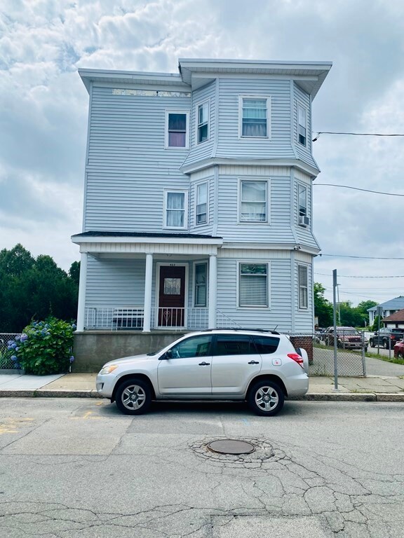 421 Alden St, Fall River, MA 02723 - photo 2