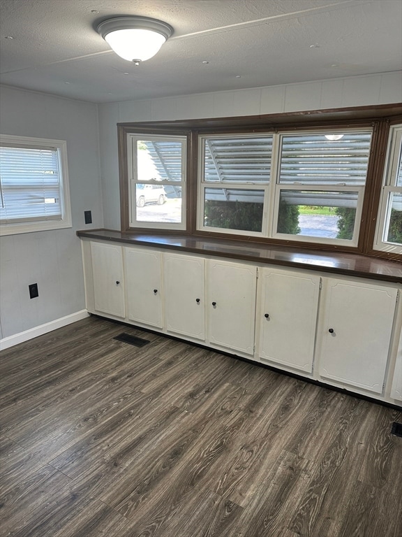 181 Boston Post Rd E unit 31, Marlborough, MA 01752 - photo 2