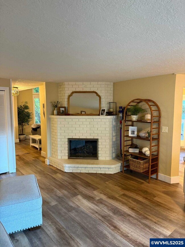 2324 Thrush Ct SE, Salem, OR 97306 - photo 7