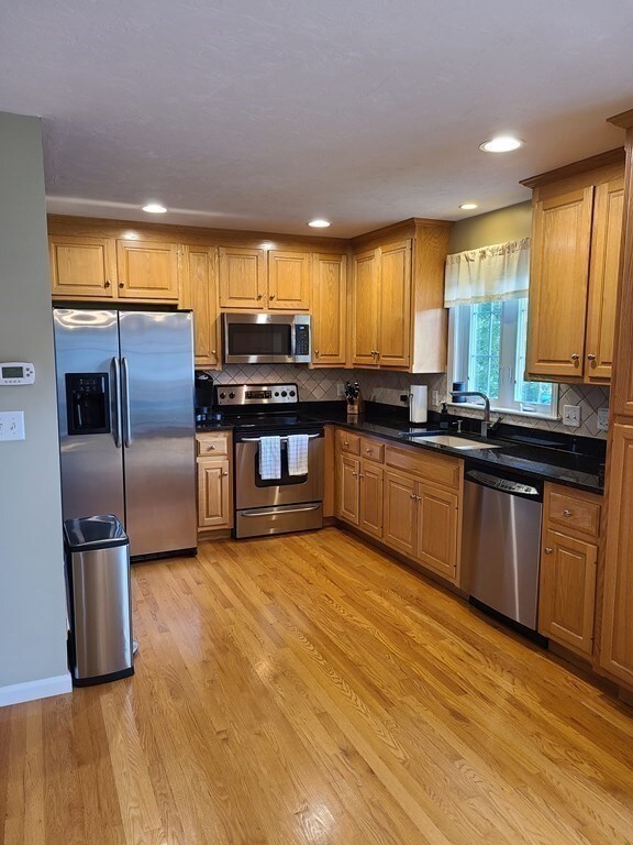 11 Church St unit A, Sutton, MA 01590 - photo 6