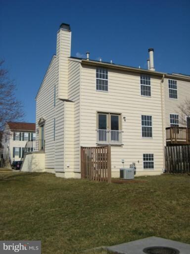 13954 Winding Ridge Ln, Centreville, VA 20121 - photo 2