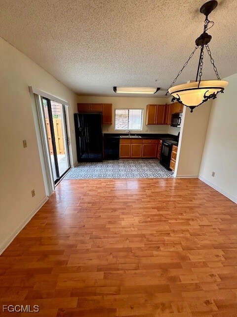 1408 Park Shore Cir unit 4, Fort Myers, FL 33901 - photo 3