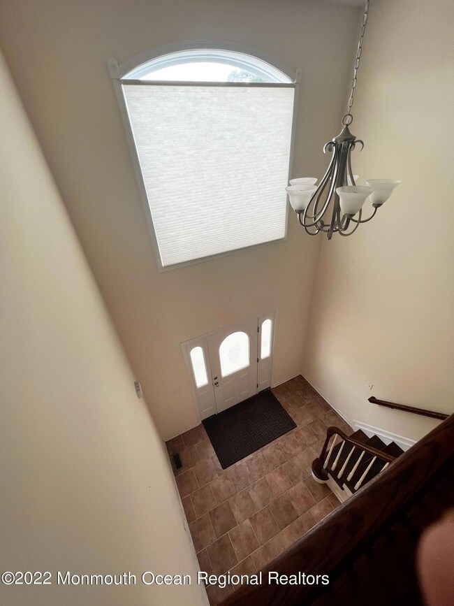 1 Ryers Ln, Matawan, NJ 07747 - photo 4