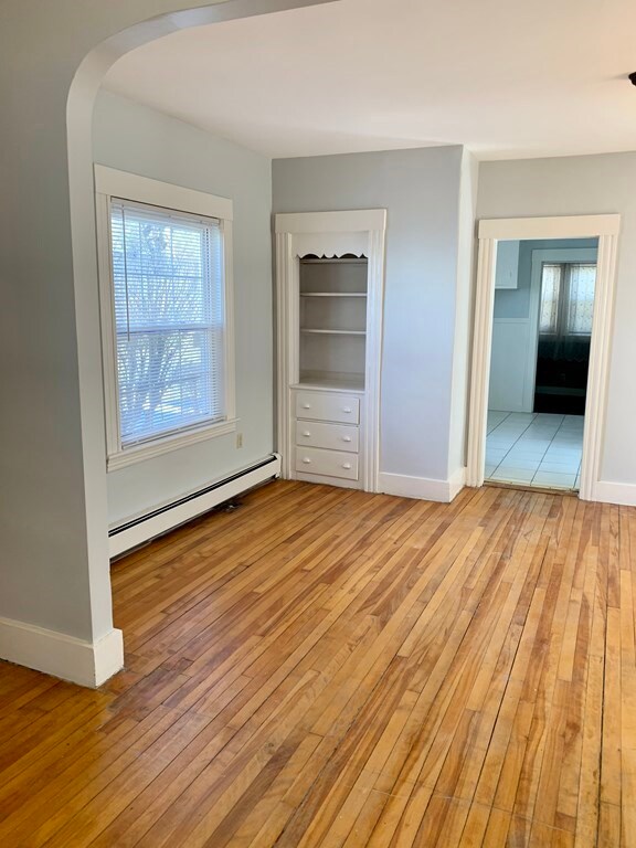 7 Standish St, Worcester, MA 01604 - photo 5