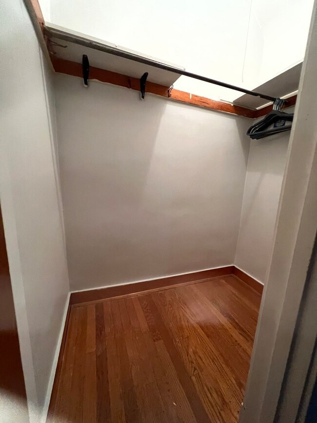 5226 W George St unit 2, Chicago, IL 60641 - photo 6