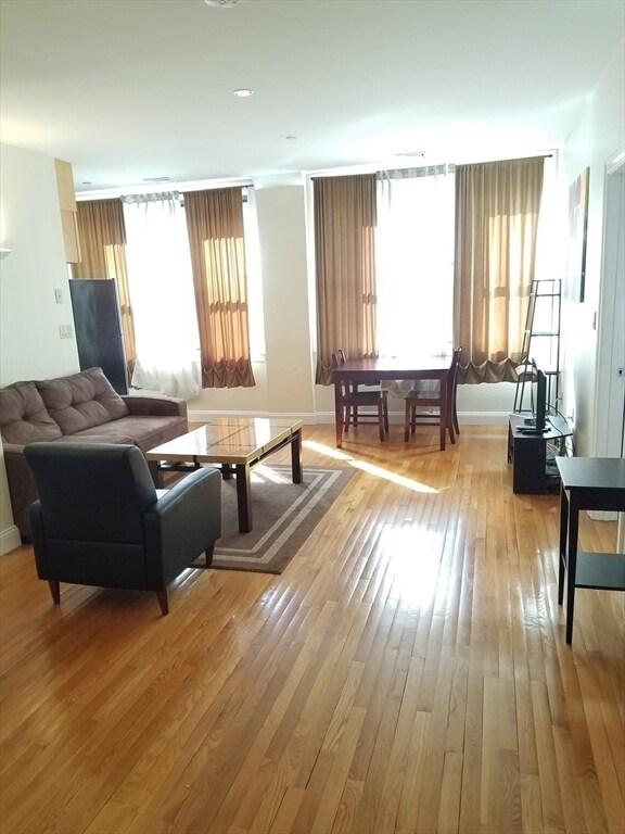 40 Beach St unit 5C, Boston, MA 02111 - photo 4