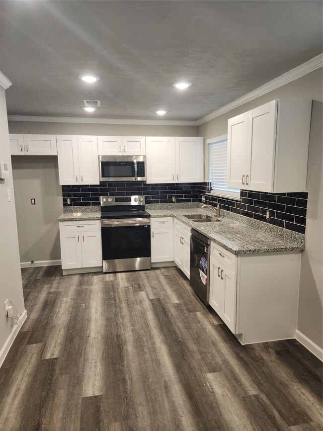 6414 Bazel Brook Dr, Missouri City, TX 77489 - photo 6