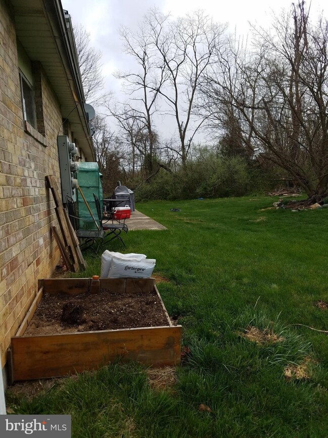 111 Perth Way, Shepherdstown, WV 25443 - photo 4