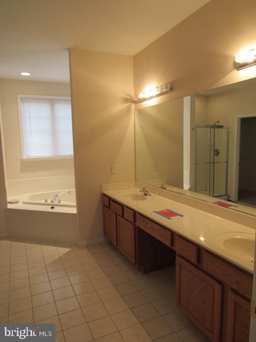 4372 Partnership Dr, Manchester, MD 21102 - photo 5