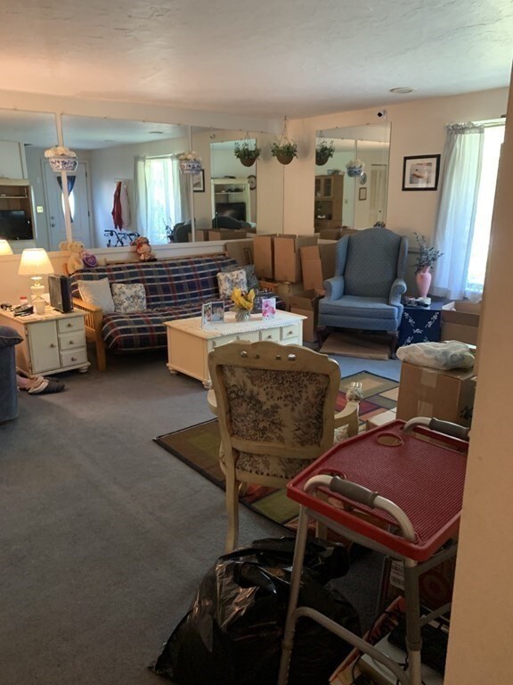 15 Holly Cir, Buzzards Bay, MA 02532 - photo 2