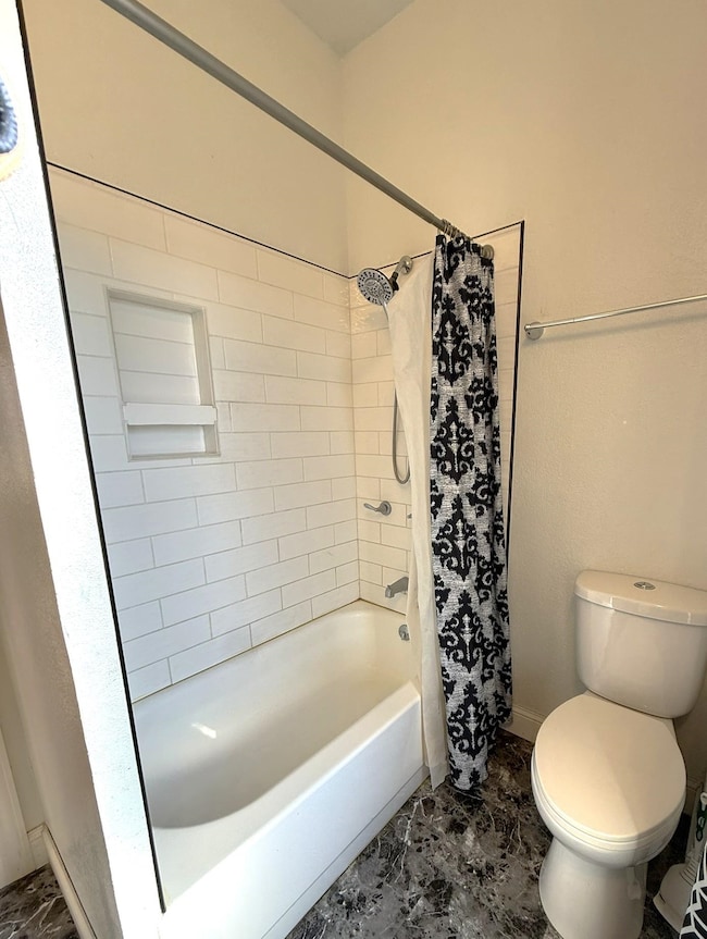 415 N 3rd St, Estherville, IA 51334 - photo 5