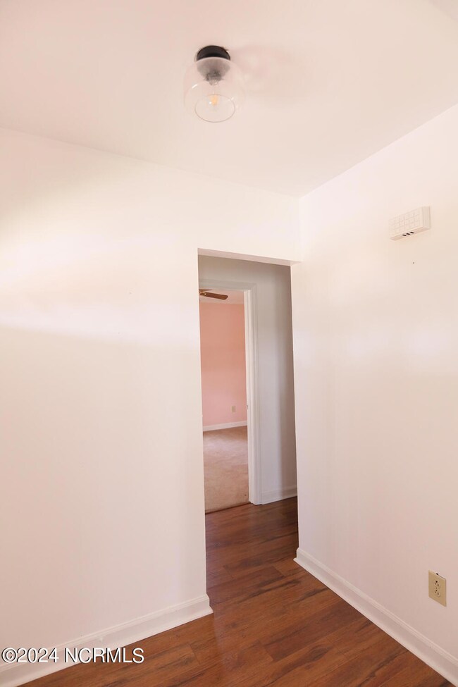 292 Main St, Winterville, NC 28590 - photo 2