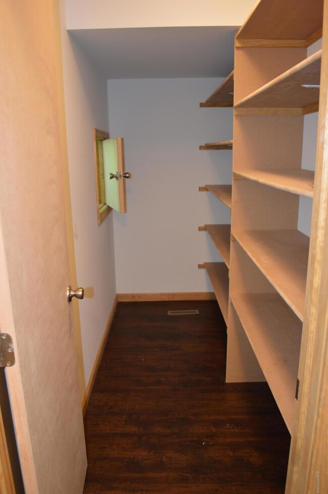 142 Lower Middle Creek Rd, Kunkletown, PA 18058 - photo 7