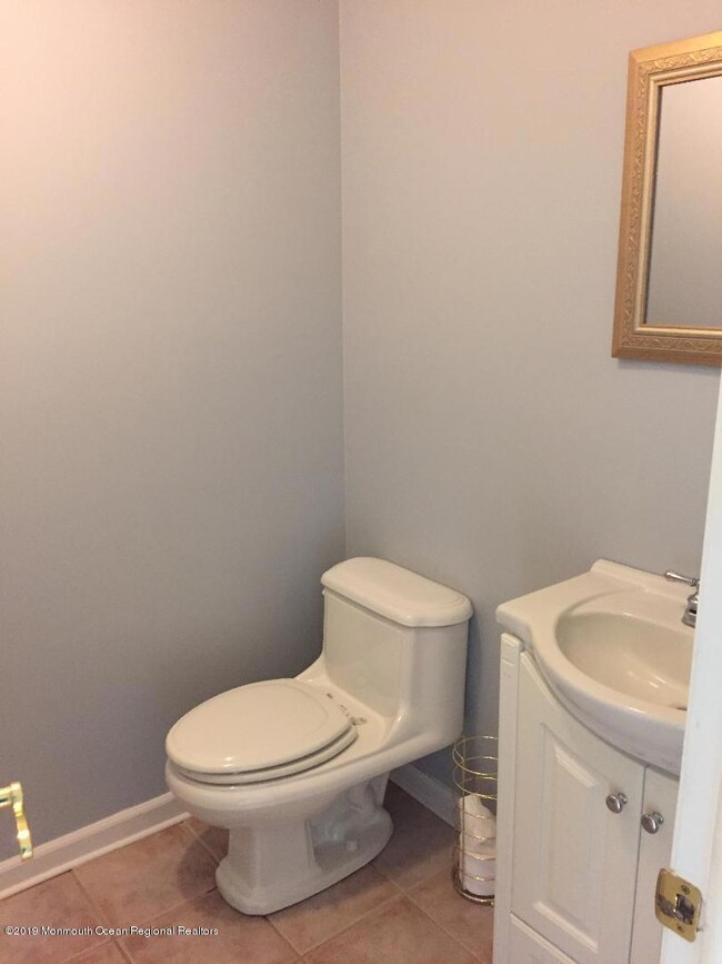 Half bath 1st fl.