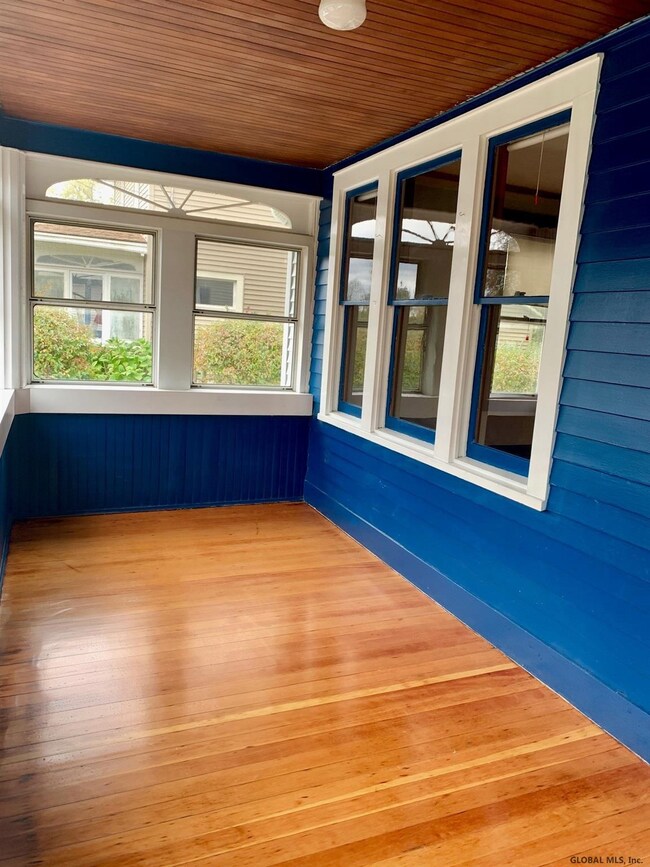 637 Delaware Ave, Albany, NY 12209 - photo 4