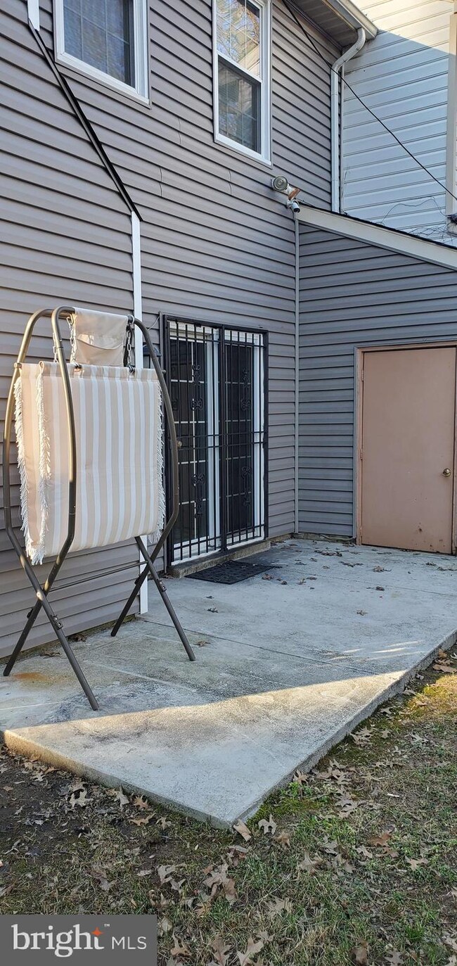 7343 Shady Glen Terrace, Capitol Heights, MD 20743 - photo 5