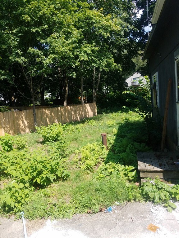 74 S Leyden St, Brockton, MA 02302 - photo 4