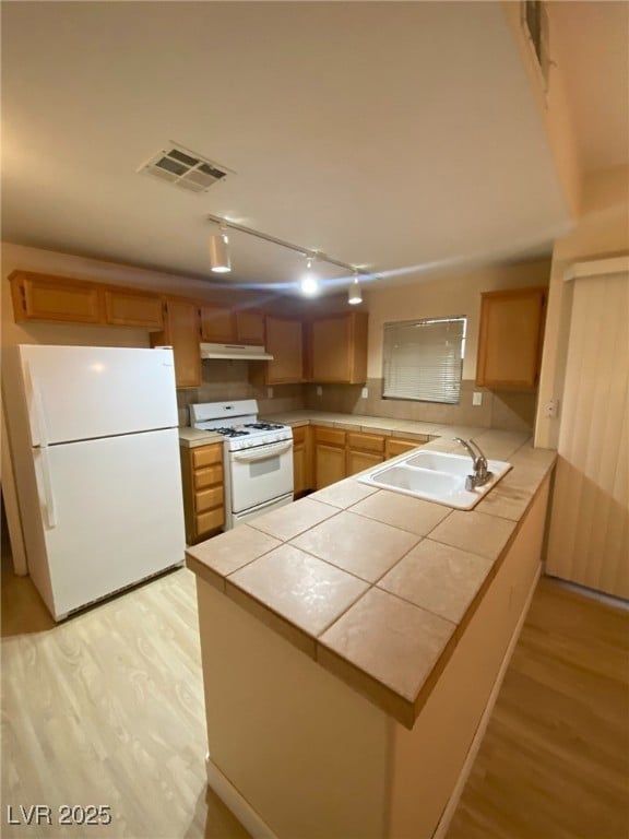 3825 Juno Beach St unit 104, Las Vegas, NV 89129 - photo 5