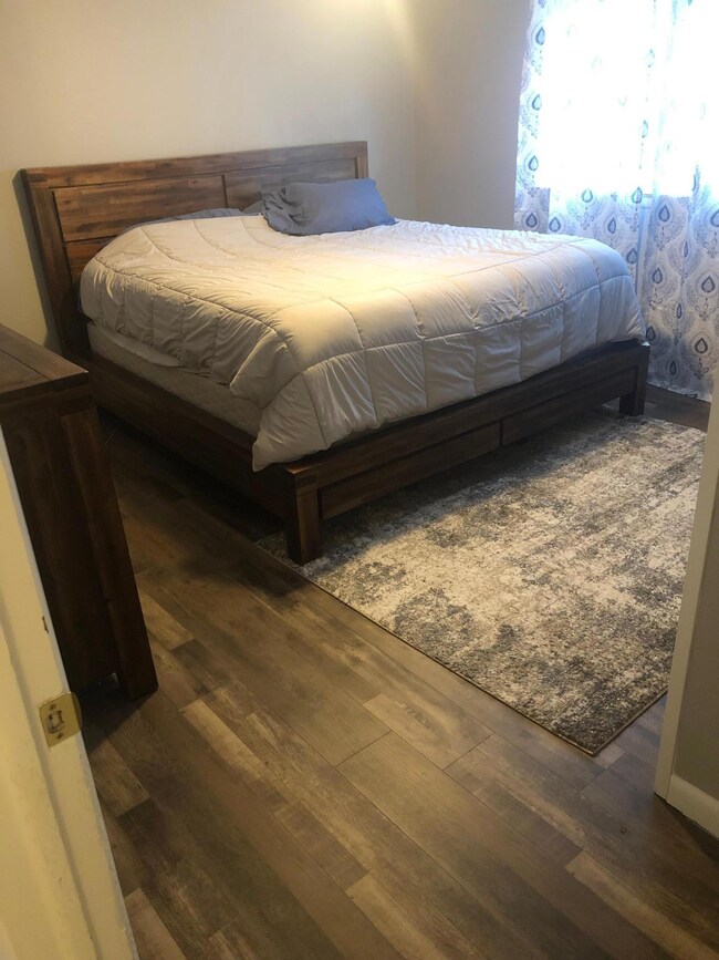 305 W Grove St, Caledonia, MN 55921 - photo 7