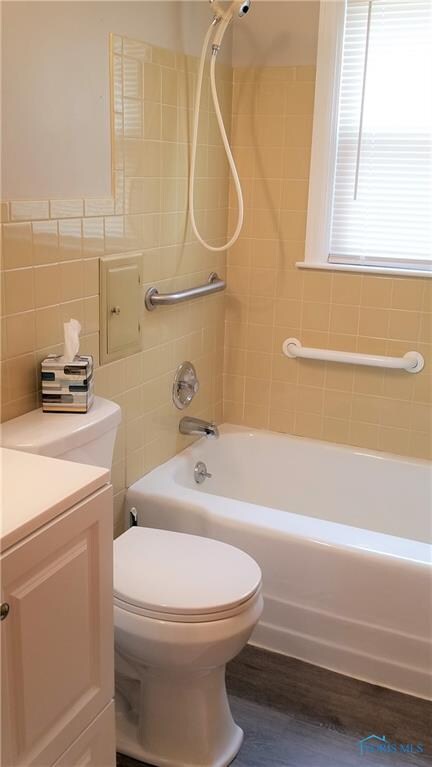 4321 Luann Ave, Toledo, OH 43623 - photo 7