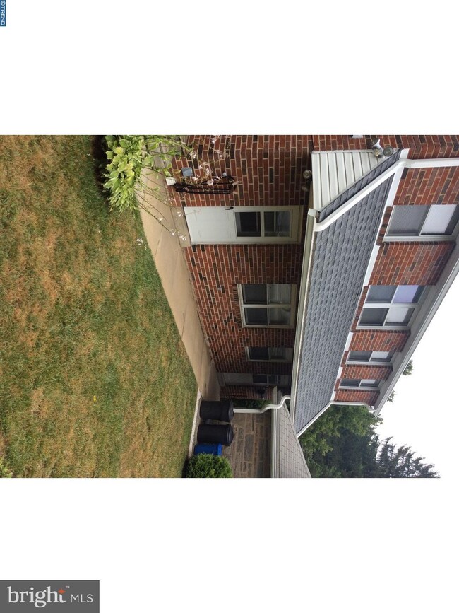 28 Alameda Rd unit 1ST FL, Broomall, PA 19008 - photo 4