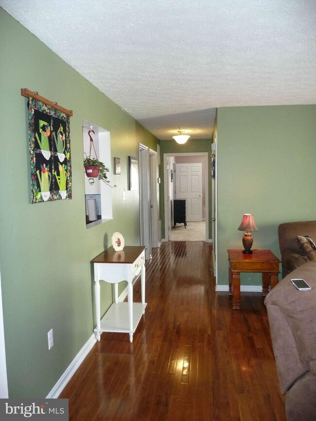 85 Hailey Ln unit C6, Strasburg, VA 22657 - photo 4