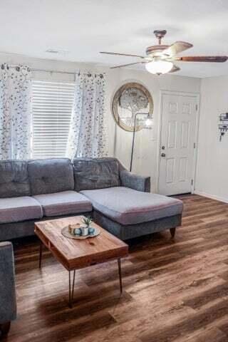 Sevier Photo 13