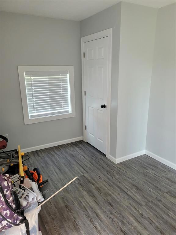 3815 W 25th St, Anderson, IN 46011 - photo 6