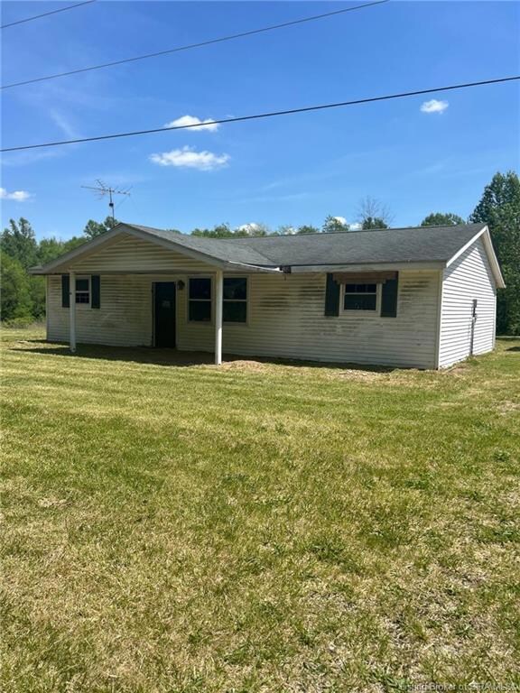 4104 N Blanton Rd, Scottsburg, IN 47170 - photo 2