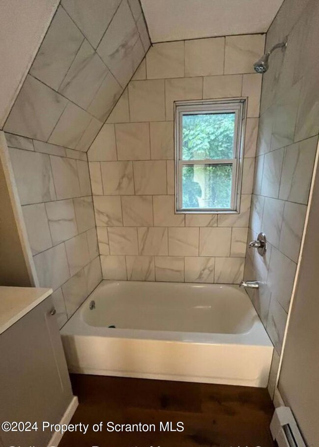 913 Ash St unit 3, Scranton, PA 18510 - photo 4