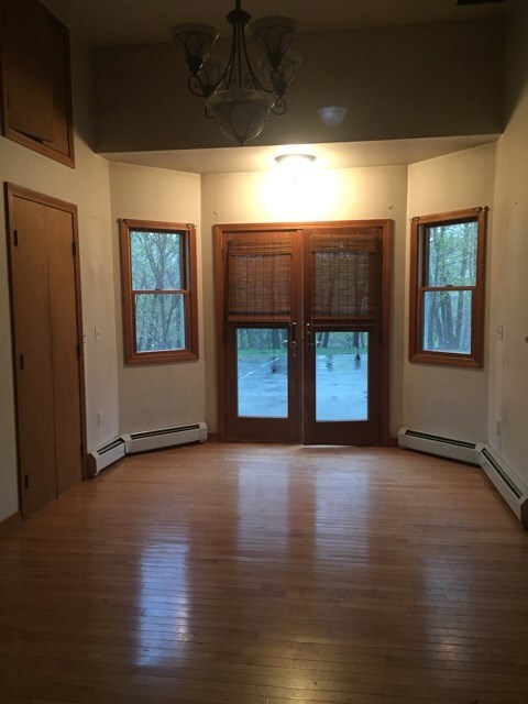 6 Shamrock Ln, Smithfield, RI 02917 - photo 2