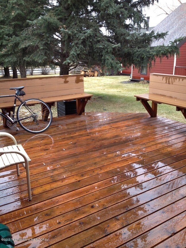 Deck