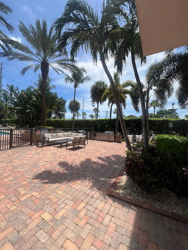 Montecito Palm Beach unit 403, West Palm Beach, FL 33401 - photo 7